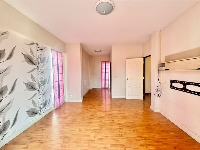 ไลฟ์ บางกอก บูเลอวาร์ด เพชรเกษม 81 ( Life Bangkok Boulevard Phetkasem 81 ), Bangkok, Nong Kham, Nong Khaem, Bangkok, 4 Bedrooms, 220 sqm, Single Detached House For Sale, by คุณ ฐิชาปัณณ์ สังวาลรัมย์ (ปูน), 500187124 - DDproperty.com