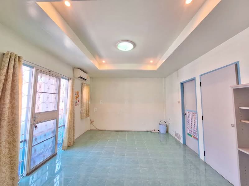 Kanda Park Rama 2, Samut Sakhon, Soi Kanda Village, Ban Rim Klong, Phanthai Norasing, Muang Samut Sakhon, Samut Sakhon, 3 Bedrooms, 100 sqm, Townhouse For Sale, by The Best Property วีร์, 500187136 - DDproperty.com