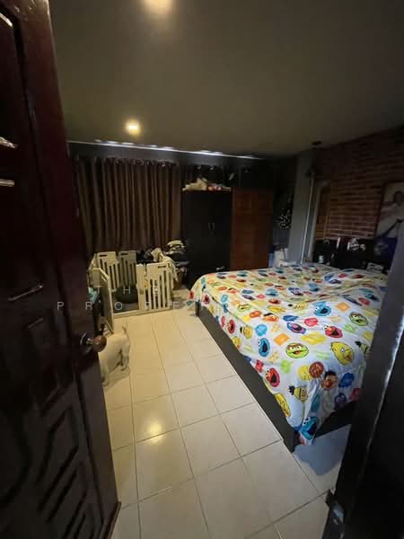 อาคารพาณิชย์บ้านสวน ชลบุรี, ชลบุรี, บ้านสวน, เมืองชลบุรี, ชลบุรี, 120 ตร.ม., ตึกแถว-อาคารพาณิชย์ ขาย, โดย The Best Property  อ้อ, 500187155 - DDproperty.com