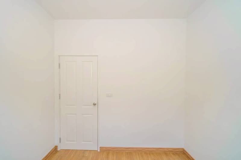 Golden Town 2 Onnut-Pattanakarn, Bangkok, 189 Soi On Nut 65 Yaek 14, Prawet, Prawet, Bangkok, 3 Bedrooms, 79 sqm, Townhouse For Sale, by Tharnavee Tharnasetthadakul, 500187162 - DDproperty.com