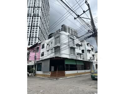 ขาย - พระราม 9 ซอย 11 บางกะปิ เขตห้วยขวาง กรุงเทพมหานคร 10310, กรุงเทพ