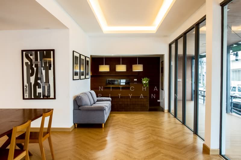 พระราม 9 ซอย 11 บางกะปิ เขตห้วยขวาง กรุงเทพมหานคร 10310, Bangkok, พระราม 9, Bang Kapi, Huai Khwang, Bangkok, 4 Bedrooms, 320 sqm, Townhouse For Sale, by Vanitcha Ravipityanan, 500187176 - DDproperty.com