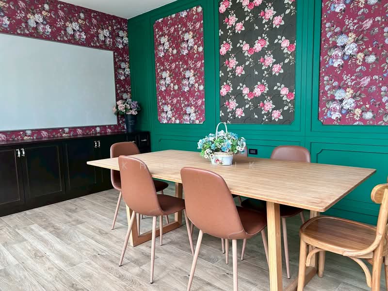 ทาวน์โฮมใหม่ สวย สไตล์โมเดิร์น สวนพลู 1 สาทร 3, Bangkok, สาทร3, Thung Maha Mek, Sathon, Bangkok, 8 Bedrooms, 320 sqm, Townhouse For Rent, by Khun Muk, 500187177 - DDproperty.com