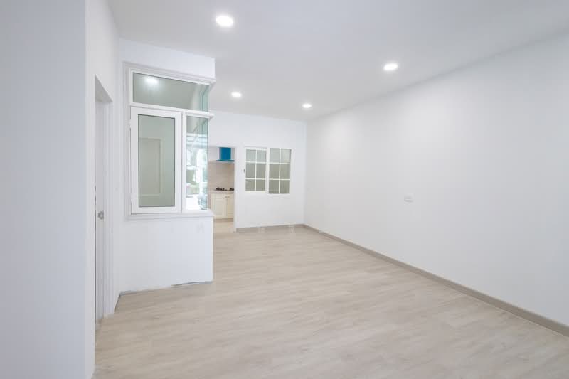 Golden Town 3 Bangna-Suanluang : โกลเด้น ทาวน์ 3 บางนา-สวนหลวง, กรุงเทพ, ถนนกาญจนาภิเษก, ประเวศ, ประเวศ, กรุงเทพ, 79 ตร.ม., ทาวน์เฮ้าส์ ขาย, โดย ฐาณวีร์ ฐณเศรษฐ์ธดากุล, 500187191 - DDproperty.com