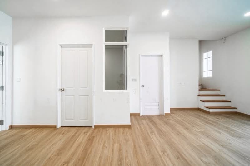 Golden Town Bangna-Suanluang, Bangkok, Kanchanapisek Road, Dok Mai, Prawet, Bangkok, 4 Bedrooms, 87 sqm, Townhouse For Sale, by Tharnavee Tharnasetthadakul, 500187204 - DDproperty.com