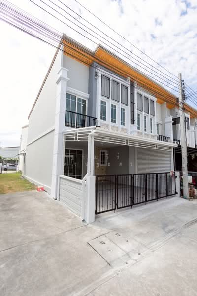 Golden Town Bangna-Suanluang, Bangkok, Kanchanapisek Road, Dok Mai, Prawet, Bangkok, 4 Bedrooms, 87 sqm, Townhouse For Sale, by Tharnavee Tharnasetthadakul, 500187204 - DDproperty.com