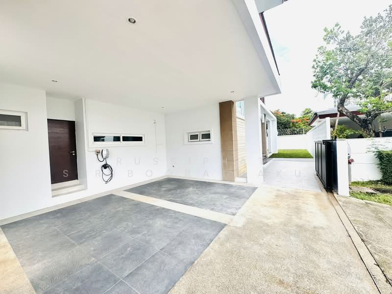 Seabreeze Villa Pattaya : ซีบรีส วิลล่า พัทยา, ชลบุรี, Sukhumvit Road, บางละมุง, บางละมุง, ชลบุรี, 330 ตร.ม., บ้านเดี่ยว ขาย, โดย Russiphat Siriboorathakul, 500187207 - DDproperty.com