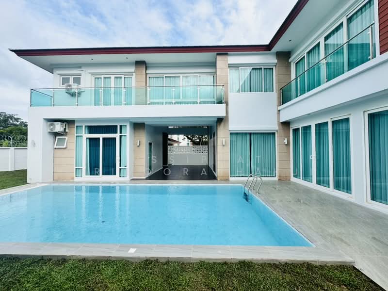 Seabreeze Villa Pattaya, Chon Buri (Pattaya), ถนนสุขุมวิท, Bang Lamung, Bang Lamung (Pattaya), Chon Buri (Pattaya), 5 Bedrooms, 330 sqm, Single Detached House For Sale, by Russiphat Siriboorathakul, 500187207 - DDproperty.com