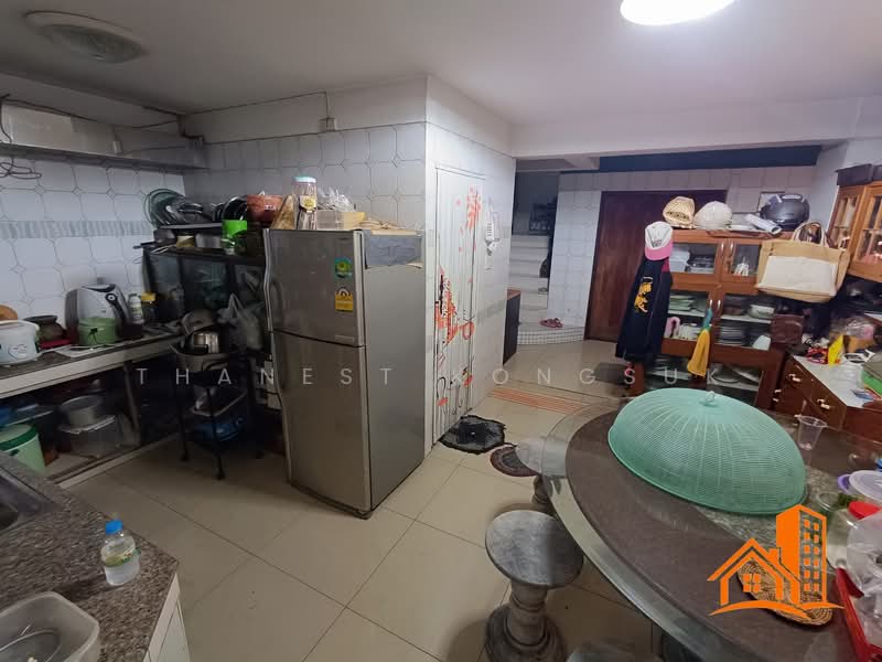 Prinluck Navamin, Bangkok, Nawamin Road, Khlong Kum, Bueng Kum, Bangkok, 3 Bedrooms, 180 sqm, Townhouse For Sale, by Thanest Kongsuk, 500187224 - DDproperty.com