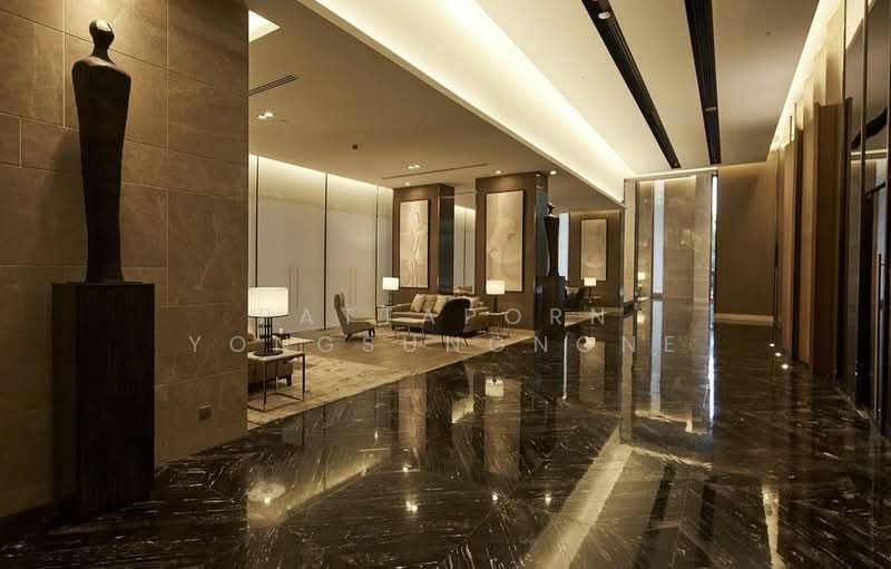 The Esse Asoke, Bangkok, 333 Soi Sukhumvit 21, Sukhumvit Road, Khlongtoei Nua, Watthana, Bangkok, 1 Bedroom, 45 sqm, Condo For Rent, by Pattaporn Yongsungnone, 500187225 - DDproperty.com