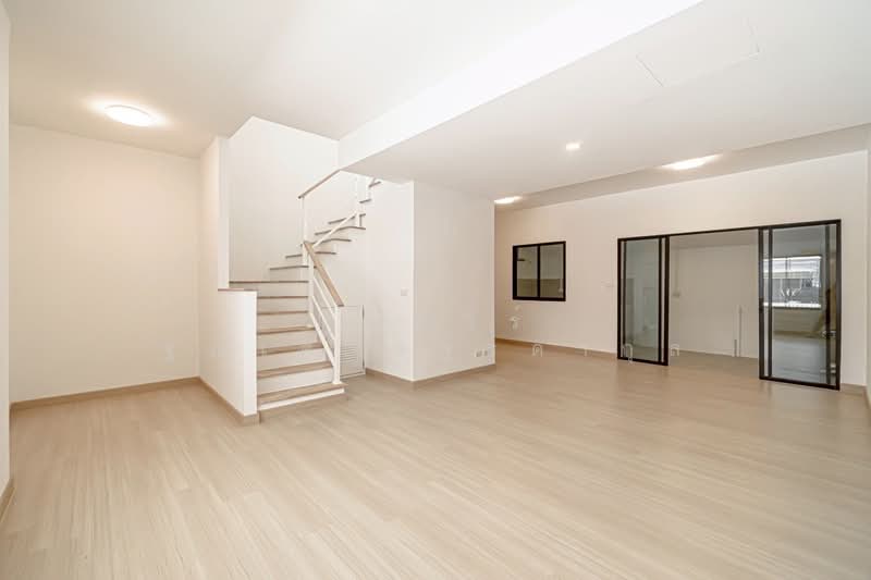 The Connect Suanluang-Onnut, Bangkok, Soi 67, Chalerm Phrakiat Rama 9 Road, Prawet, Prawet, Bangkok, 3 Bedrooms, 86 sqm, Townhouse For Sale, by Tharnavee Tharnasetthadakul, 500187230 - DDproperty.com