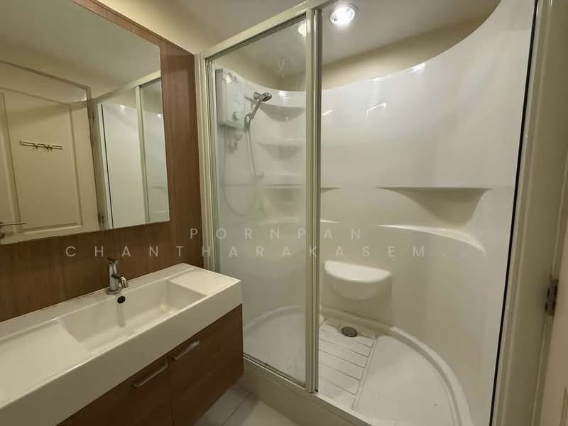 Q House Condo Sathorn, Bangkok, Thonburi Road, Khlong Ton Sai, Khlong San, Bangkok, 1 Bedroom, 47 sqm, Condo For Rent, by Pornpan Chantharakasemchai, 500187237 - DDproperty.com