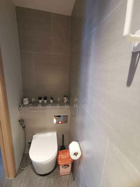 The Lofts Silom, Bangkok, Pramuan Road, Silom, Bang Rak, Bangkok, 2 Bedrooms, 70 sqm, Condo For Rent, by Pattaporn Yongsungnone, 500187248 - DDproperty.com