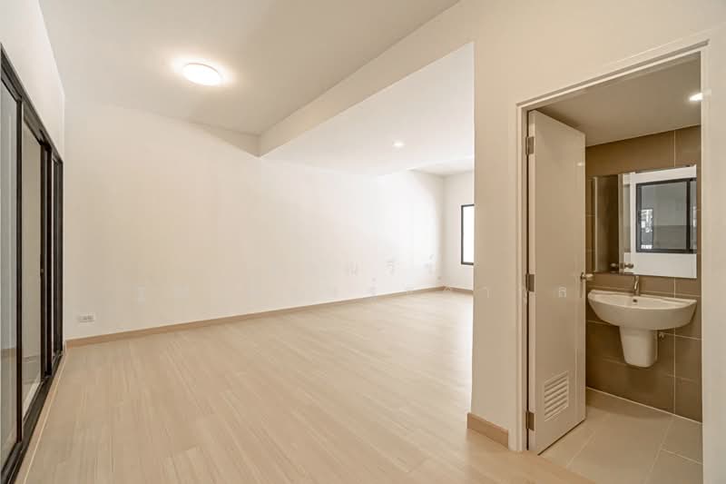 The Connect Suanluang-Onnut, Bangkok, Soi 67, Chalerm Phrakiat Rama 9 Road, Prawet, Prawet, Bangkok, 3 Bedrooms, 86 sqm, Townhouse For Sale, by Tharnavee Tharnasetthadakul, 500187320 - DDproperty.com