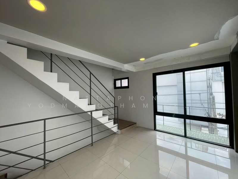 Nirvana Beyond Kaset-Nawamin : เนอวานา บียอนด์ เกษตร-นวมินทร์, กรุงเทพ, ถนน คลองลำเจียก, นวลจันทร์, บึงกุ่ม, กรุงเทพ, 68 ตร.ม., บ้านเดี่ยว ขาย, โดย NATTAPHONG Yodmanotham (K. Book), 500187324 - DDproperty.com