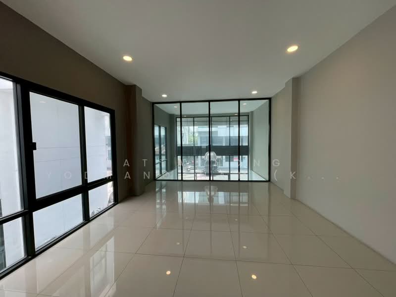 Nirvana Beyond Kaset-Nawamin, Bangkok, Khlong Lam Chiak Road, Nuan Chan, Bueng Kum, Bangkok, 1 Bedroom, 68 sqm, Single Detached House For Sale, by NATTAPHONG Yodmanotham (K. Book), 500187324 - DDproperty.com