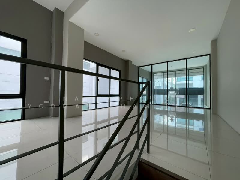 Nirvana Beyond Kaset-Nawamin, Bangkok, Khlong Lam Chiak Road, Nuan Chan, Bueng Kum, Bangkok, 1 Bedroom, 68 sqm, Single Detached House For Sale, by NATTAPHONG Yodmanotham (K. Book), 500187324 - DDproperty.com