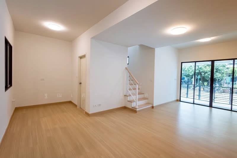 The Connect Suanluang-Onnut, Bangkok, Soi 67, Chalerm Phrakiat Rama 9 Road, Prawet, Prawet, Bangkok, 3 Bedrooms, 72 sqm, Townhouse For Sale, by Tharnavee Tharnasetthadakul, 500187331 - DDproperty.com