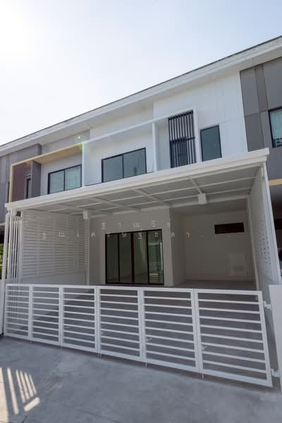 The Connect Suanluang-Onnut, Bangkok, Soi 67, Chalerm Phrakiat Rama 9 Road, Prawet, Prawet, Bangkok, 3 Bedrooms, 72 sqm, Townhouse For Sale, by Tharnavee Tharnasetthadakul, 500187331 - DDproperty.com