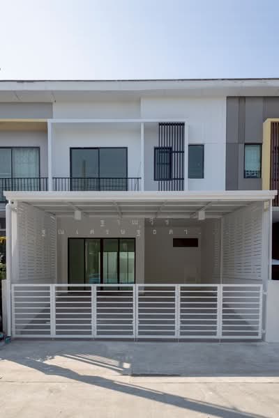 The Connect Suanluang-Onnut, Bangkok, Soi 67, Chalerm Phrakiat Rama 9 Road, Prawet, Prawet, Bangkok, 3 Bedrooms, 72 sqm, Townhouse For Sale, by Tharnavee Tharnasetthadakul, 500187331 - DDproperty.com