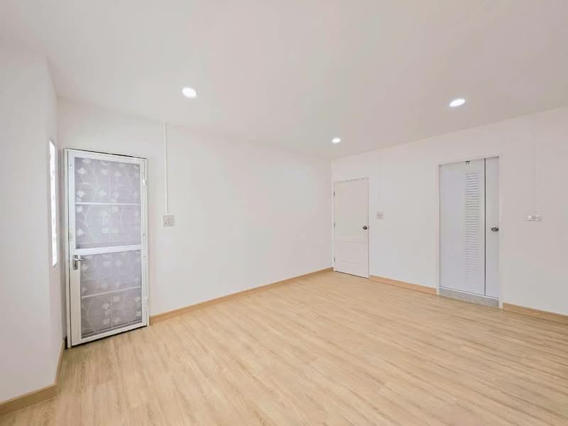 พิศาล ท่าข้าม 28, Bangkok, ท่าข้าม, Samae Dam, Bang Khun Thian, Bangkok, 3 Bedrooms, 110 sqm, Townhouse For Sale, by พิจักษณ์ ตั้งพานิชยานนท์, 500187377 - DDproperty.com