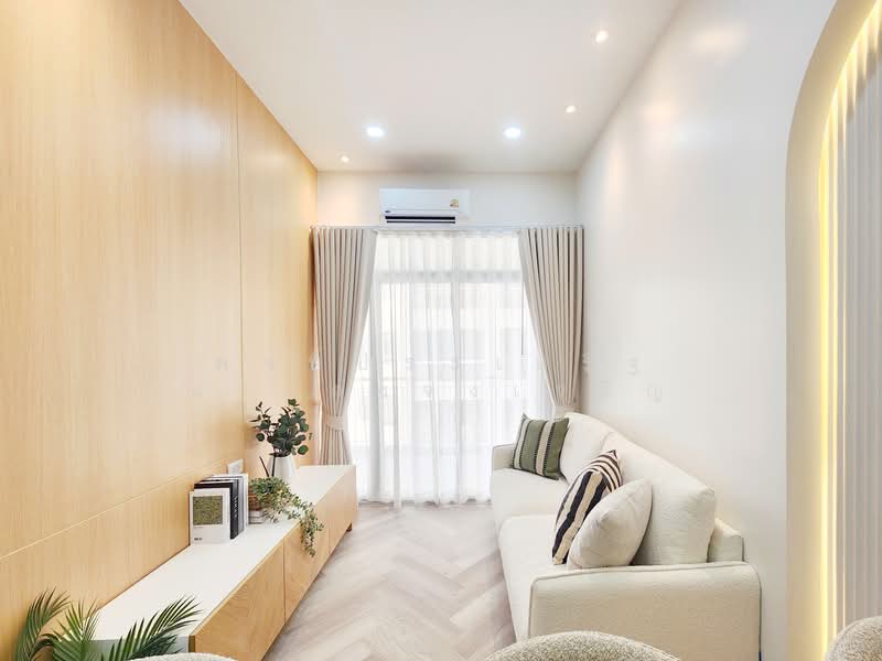 Fak Khao Pode (Corn Condominium), Bangkok, 4 Soi Ramkhamhaeng 40, Hua Mak, Bang Kapi, Bangkok, 2 Bedrooms, 54 sqm, Condo For Sale, by พงษ์ประเสริฐ ผาแดงจงเจริญ, 500187383 - DDproperty.com