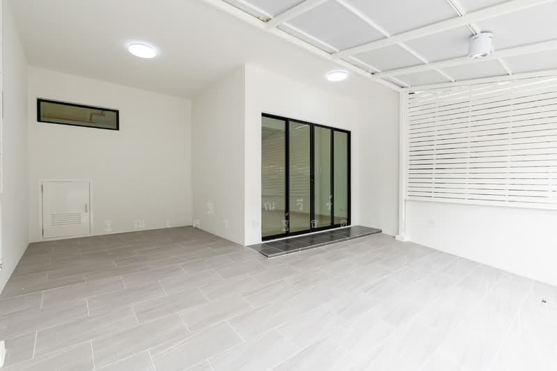 The Connect Suanluang-Onnut, Bangkok, Soi 67, Chalerm Phrakiat Rama 9 Road, Prawet, Prawet, Bangkok, 3 Bedrooms, 72 sqm, Townhouse For Sale, by Tharnavee Tharnasetthadakul, 500187384 - DDproperty.com