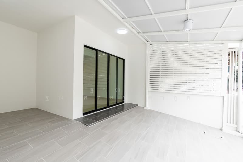 The Connect Suanluang-Onnut, Bangkok, Soi 67, Chalerm Phrakiat Rama 9 Road, Prawet, Prawet, Bangkok, 3 Bedrooms, 72 sqm, Townhouse For Sale, by Tharnavee Tharnasetthadakul, 500187384 - DDproperty.com