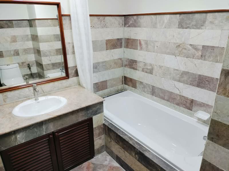 Sukhumvit Suite, Bangkok, 19 Soi Sukhumvit 13, Khlongtoei Nua, Watthana, Bangkok, 1 Bedroom, 28 sqm, Condo For Rent, by กำพนธ์ อัศวศิริวิลาศ, 500187391 - DDproperty.com