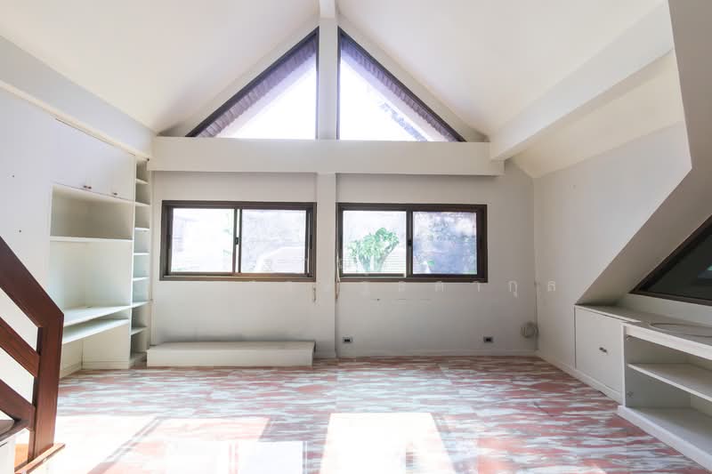 บ้านเลขที่ 23 ซอยสุขุมวิท 24, Bangkok, Khong Tan, Khlong Toei, Bangkok, 7 Bedrooms, 920 sqm, Single Detached House For Rent, by Tharnavee Tharnasetthadakul, 500187395 - DDproperty.com