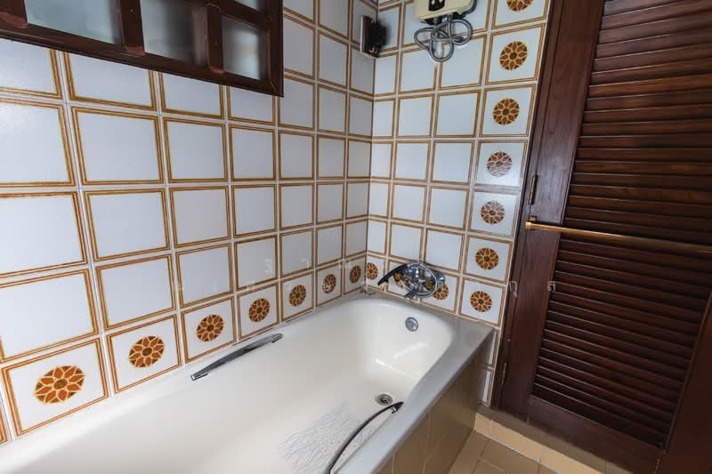 บ้านเลขที่ 23 ซอยสุขุมวิท 24, กรุงเทพ, คลองตัน, คลองเตย, กรุงเทพ, 920 ตร.ม., บ้านเดี่ยว ให้เช่า, โดย ฐาณวีร์ ฐณเศรษฐ์ธดากุล, 500187395 - DDproperty.com