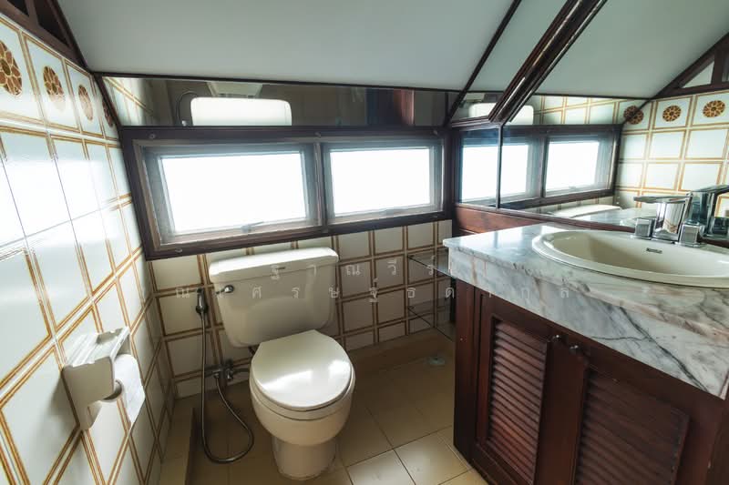 บ้านเลขที่ 23 ซอยสุขุมวิท 24, Bangkok, Khong Tan, Khlong Toei, Bangkok, 7 Bedrooms, 920 sqm, Single Detached House For Rent, by Tharnavee Tharnasetthadakul, 500187395 - DDproperty.com