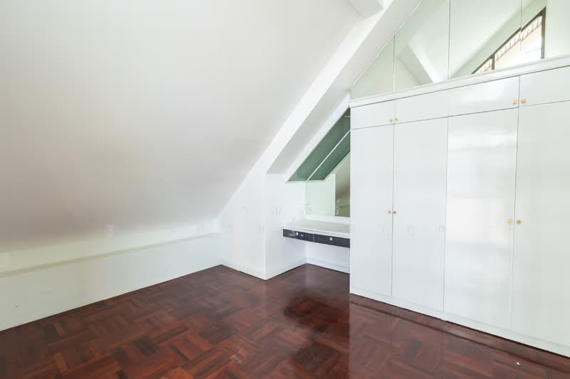 บ้านเลขที่ 23 ซอยสุขุมวิท 24, Bangkok, Khong Tan, Khlong Toei, Bangkok, 7 Bedrooms, 920 sqm, Single Detached House For Rent, by Tharnavee Tharnasetthadakul, 500187395 - DDproperty.com