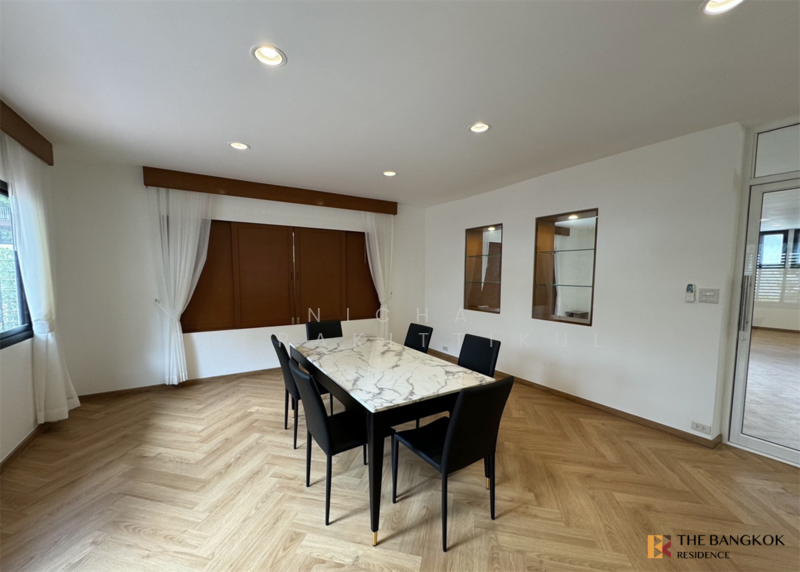 For Rent - House Ruamruedee, Bangkok