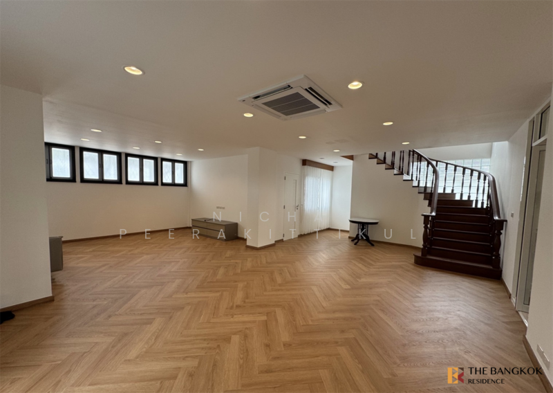 For Rent - House Ruamruedee, Bangkok