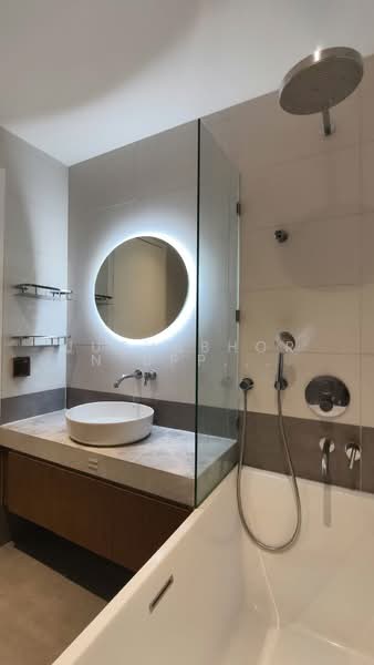 Holme Ekkamai 22, Bangkok, 68 100 Nuan Noi Alley, Khlong Tan Nua, Watthana, Bangkok, 1 Bedroom, 42 sqm, Condo For Rent, by Juthabhorn Uppachit (Amy), 500187403 - DDproperty.com