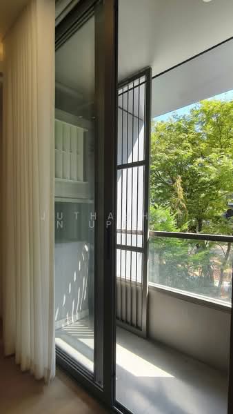 Holme Ekkamai 22, Bangkok, 68 100 Nuan Noi Alley, Khlong Tan Nua, Watthana, Bangkok, 1 Bedroom, 42 sqm, Condo For Rent, by Juthabhorn Uppachit (Amy), 500187403 - DDproperty.com