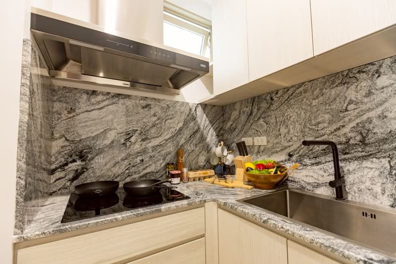 𝗦𝗬𝗠𝗠𝗘𝗧𝗥𝗬 เกษตร–นวมินทร์, Bangkok, -, Nawamin, Bueng Kum, Bangkok, 3 Bedrooms, 410 sqm, Villa For Sale, by Tharnavee Tharnasetthadakul, 500187411 - DDproperty.com