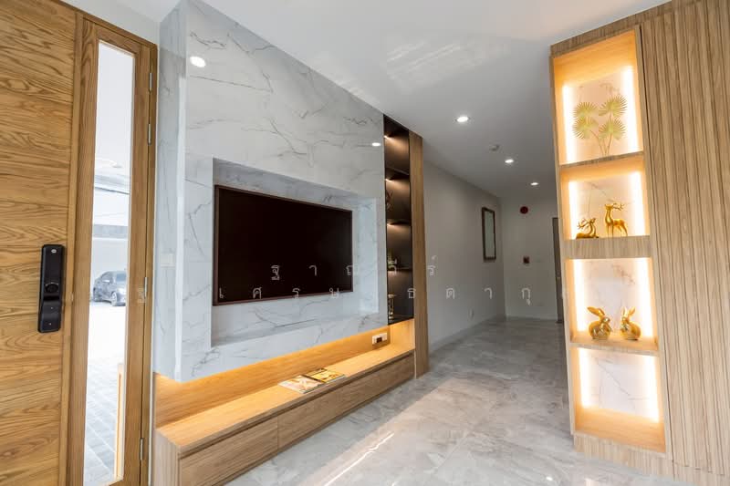 𝗦𝗬𝗠𝗠𝗘𝗧𝗥𝗬 เกษตร–นวมินทร์, กรุงเทพ, -, นวมินทร์, บึงกุ่ม, กรุงเทพ, 410 ตร.ม., วิลล่า ขาย, โดย ฐาณวีร์ ฐณเศรษฐ์ธดากุล, 500187411 - DDproperty.com