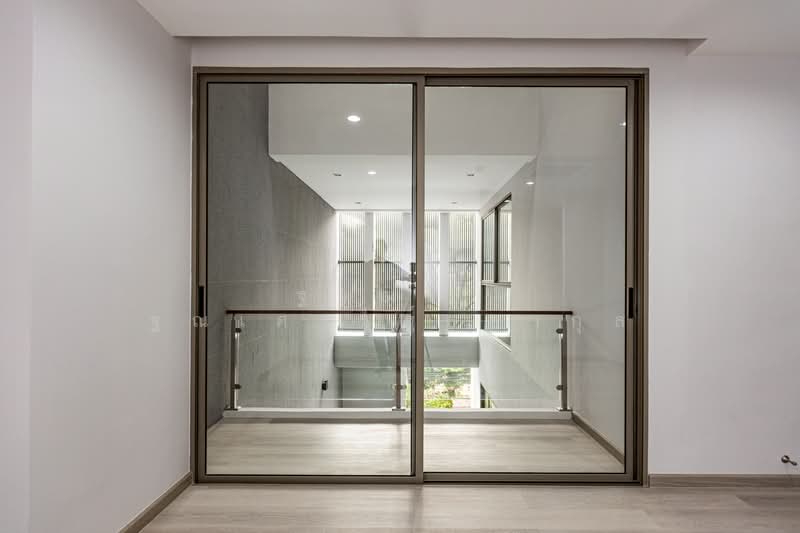 𝗦𝗬𝗠𝗠𝗘𝗧𝗥𝗬 เกษตร–นวมินทร์, Bangkok, Nawamin, Bueng Kum, Bangkok, 3 Bedrooms, 370 sqm, Villa For Sale, by Tharnavee Tharnasetthadakul, 500187420 - DDproperty.com