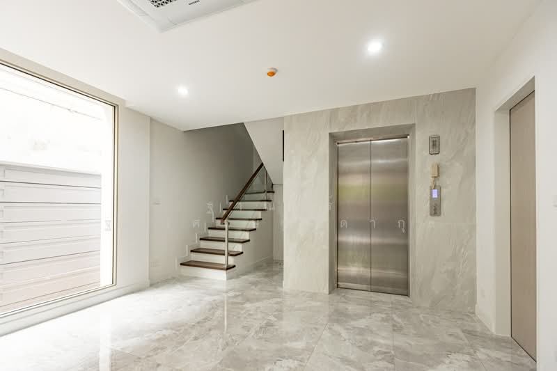 𝗦𝗬𝗠𝗠𝗘𝗧𝗥𝗬 เกษตร–นวมินทร์, Bangkok, -, Nawamin, Bueng Kum, Bangkok, 3 Bedrooms, 370 sqm, Villa For Sale, by Tharnavee Tharnasetthadakul, 500187422 - DDproperty.com