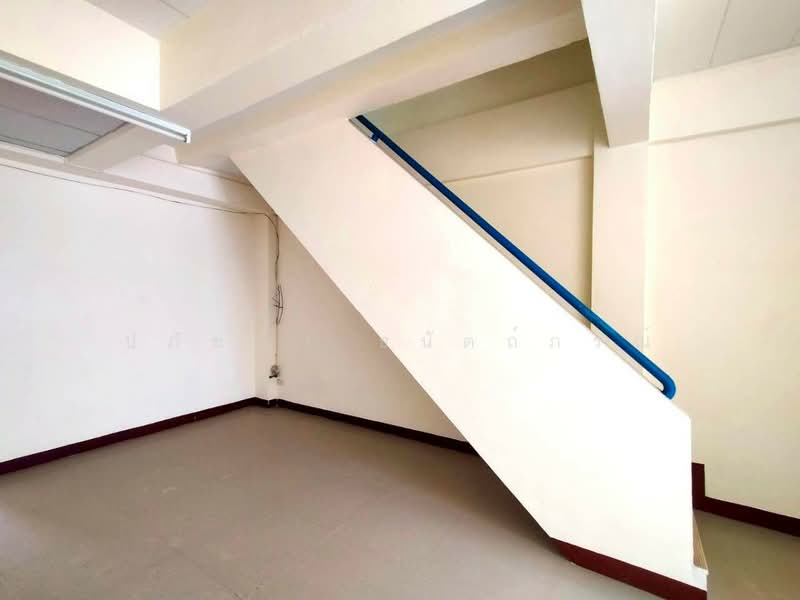 อาคารพาณิยชย์ 3.5ชั้น โครงการบ้านพิศาล ถนนเมน ท่าข้าม28, Bangkok, Samae Dam, Bang Khun Thian, Bangkok, , 300 sqm, Shophouse For Sale, by ปภัชญา ธนัตถ์ภรณ์, 500187429 - DDproperty.com