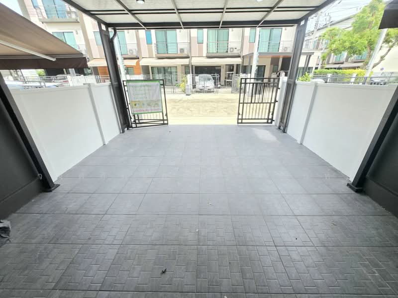 บ้านกลางเมือง พหลโยธิน 50 (Baan klang muang Phaholyothin 50), กรุงเทพ, Soi Phahonyothin 50, คลองถนน, สายไหม, กรุงเทพ, 160 ตร.ม., ทาวน์เฮ้าส์ ขาย, โดย นภัสศรณ์ วงศ์สินไทยกร (นันท์), 500187439 - DDproperty.com