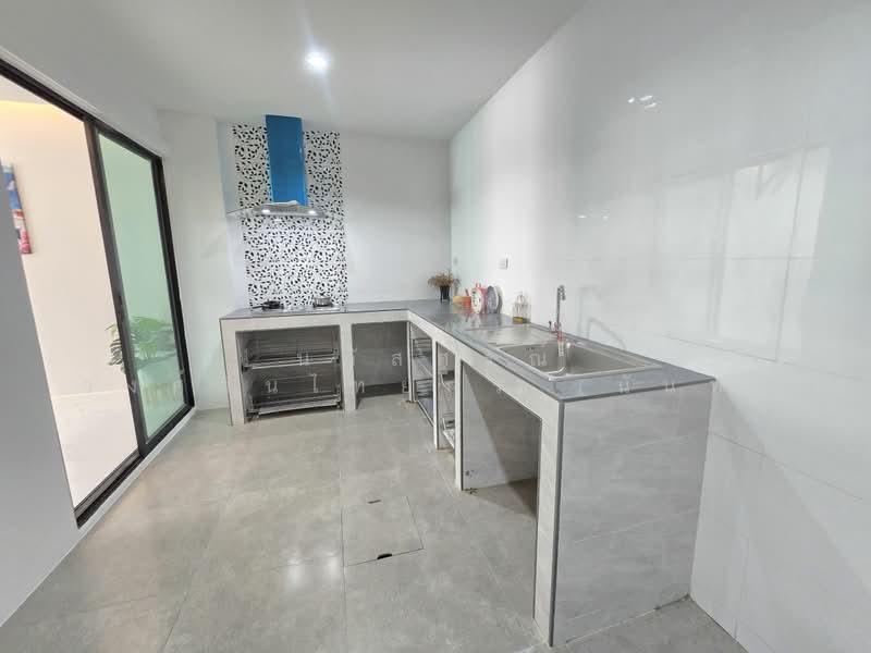 บ้านกลางเมือง พหลโยธิน 50 (Baan klang muang Phaholyothin 50), กรุงเทพ, Soi Phahonyothin 50, คลองถนน, สายไหม, กรุงเทพ, 160 ตร.ม., ทาวน์เฮ้าส์ ขาย, โดย นภัสศรณ์ วงศ์สินไทยกร (นันท์), 500187439 - DDproperty.com