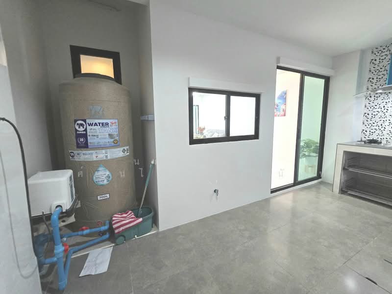 บ้านกลางเมือง พหลโยธิน 50 (Baan klang muang Phaholyothin 50), กรุงเทพ, Soi Phahonyothin 50, คลองถนน, สายไหม, กรุงเทพ, 160 ตร.ม., ทาวน์เฮ้าส์ ขาย, โดย นภัสศรณ์ วงศ์สินไทยกร (นันท์), 500187439 - DDproperty.com