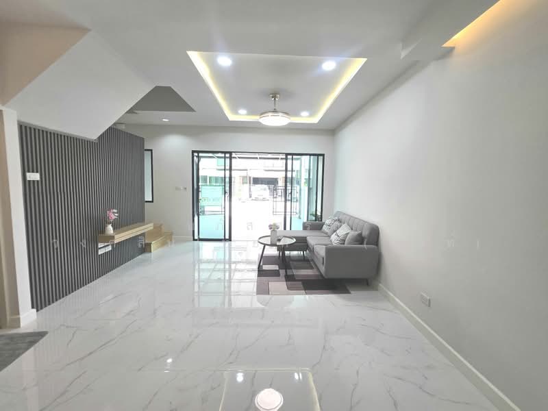 บ้านกลางเมือง พหลโยธิน 50 (Baan klang muang Phaholyothin 50), กรุงเทพ, Soi Phahonyothin 50, คลองถนน, สายไหม, กรุงเทพ, 160 ตร.ม., ทาวน์เฮ้าส์ ขาย, โดย นภัสศรณ์ วงศ์สินไทยกร (นันท์), 500187439 - DDproperty.com