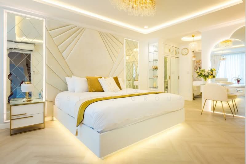 For Rent - Crystal Ville, Bangkok