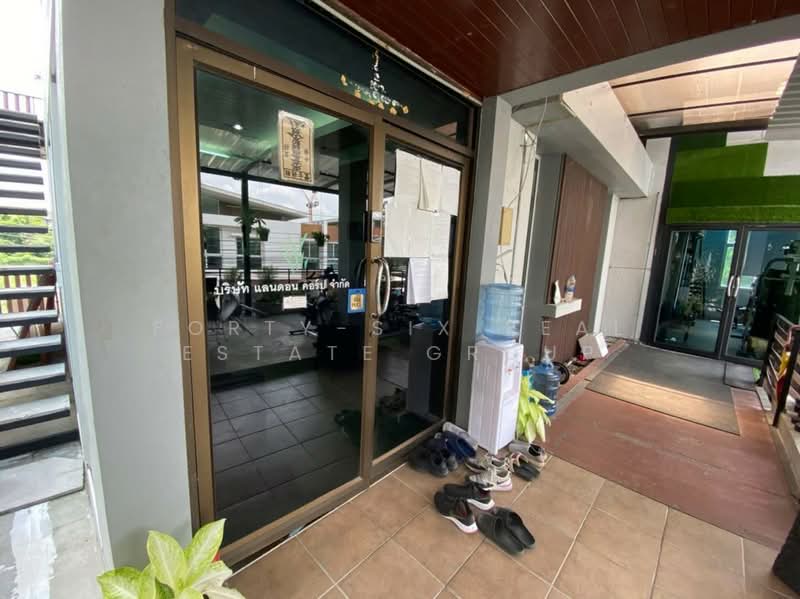 ให้เช่าบ้าน Home Office พื้นที่ใหญ่ 12 ห้อง ดอนเมือง ใกล้สนามบิน, Bangkok, Sanam Bin, Don Mueang, Bangkok, , 400 sqm, Shophouse For Rent, by Forty-Six Real Estate Group, 500187449 - DDproperty.com