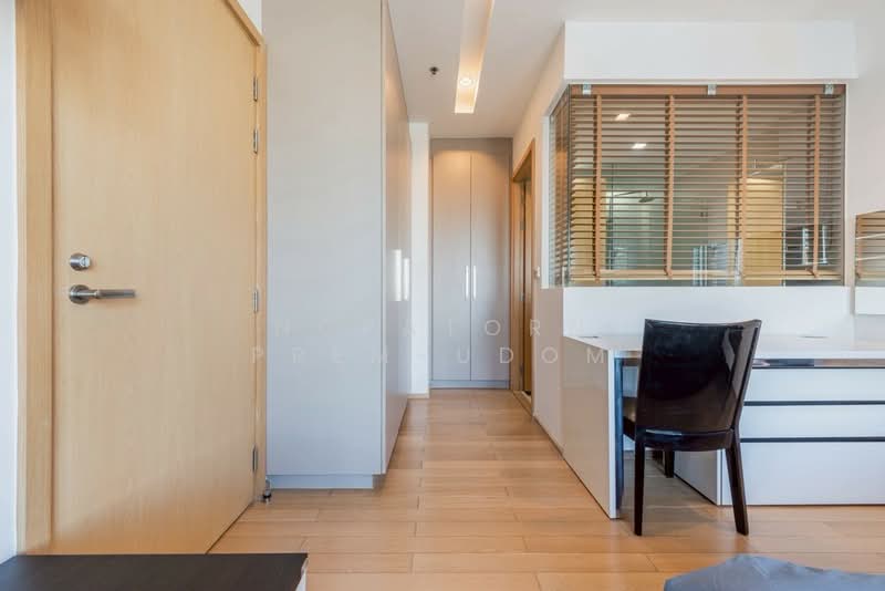 Siri At Sukhumvit, Bangkok, 902 Sukhumvit Road, Phra Kanong, Khlong Toei, Bangkok, 1 Bedroom, 52 sqm, Condo For Sale, by Nopatorn Prem-udom, 500187450 - DDproperty.com