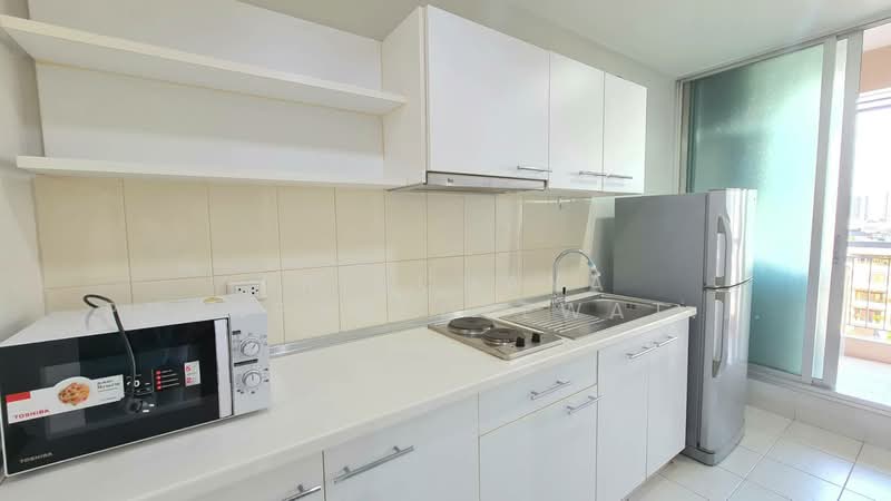 Life @ Sukhumvit 65, Bangkok, Sukhumvit Road, Phra Kanong Nua, Watthana, Bangkok, 1 Bedroom, 42 sqm, Condo For Rent, by Arinchaya Pornphakdeewattana, 500187465 - DDproperty.com